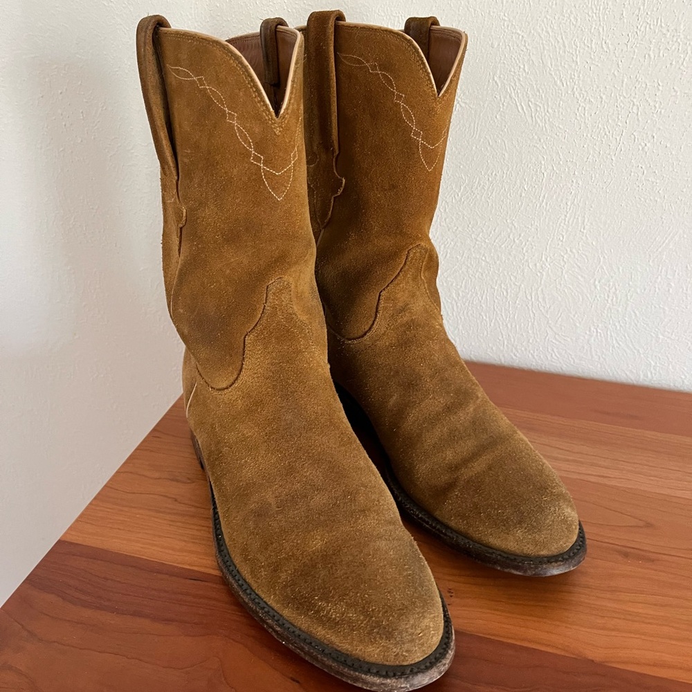 Lucchese Tan Suede Ropers